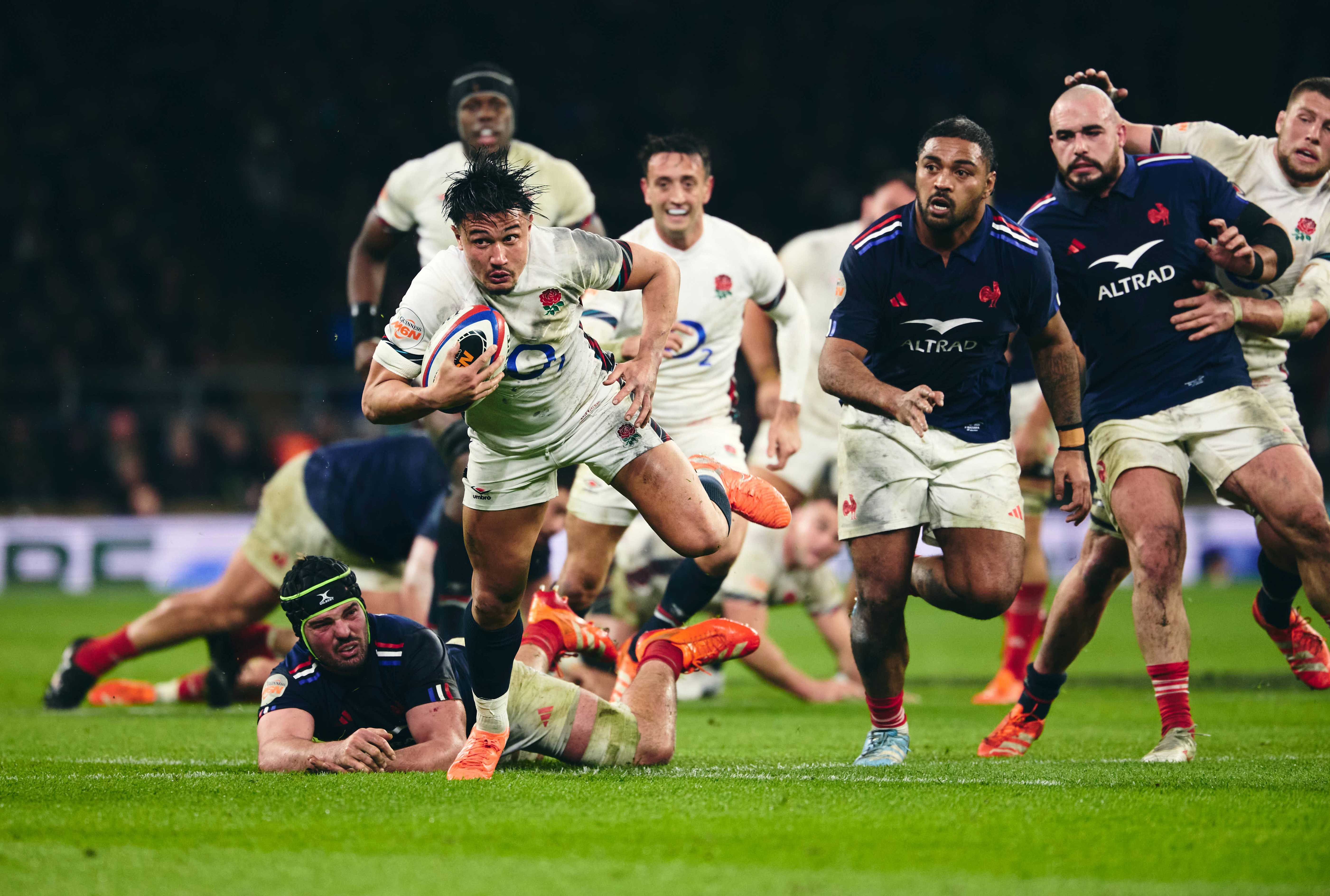England v France
